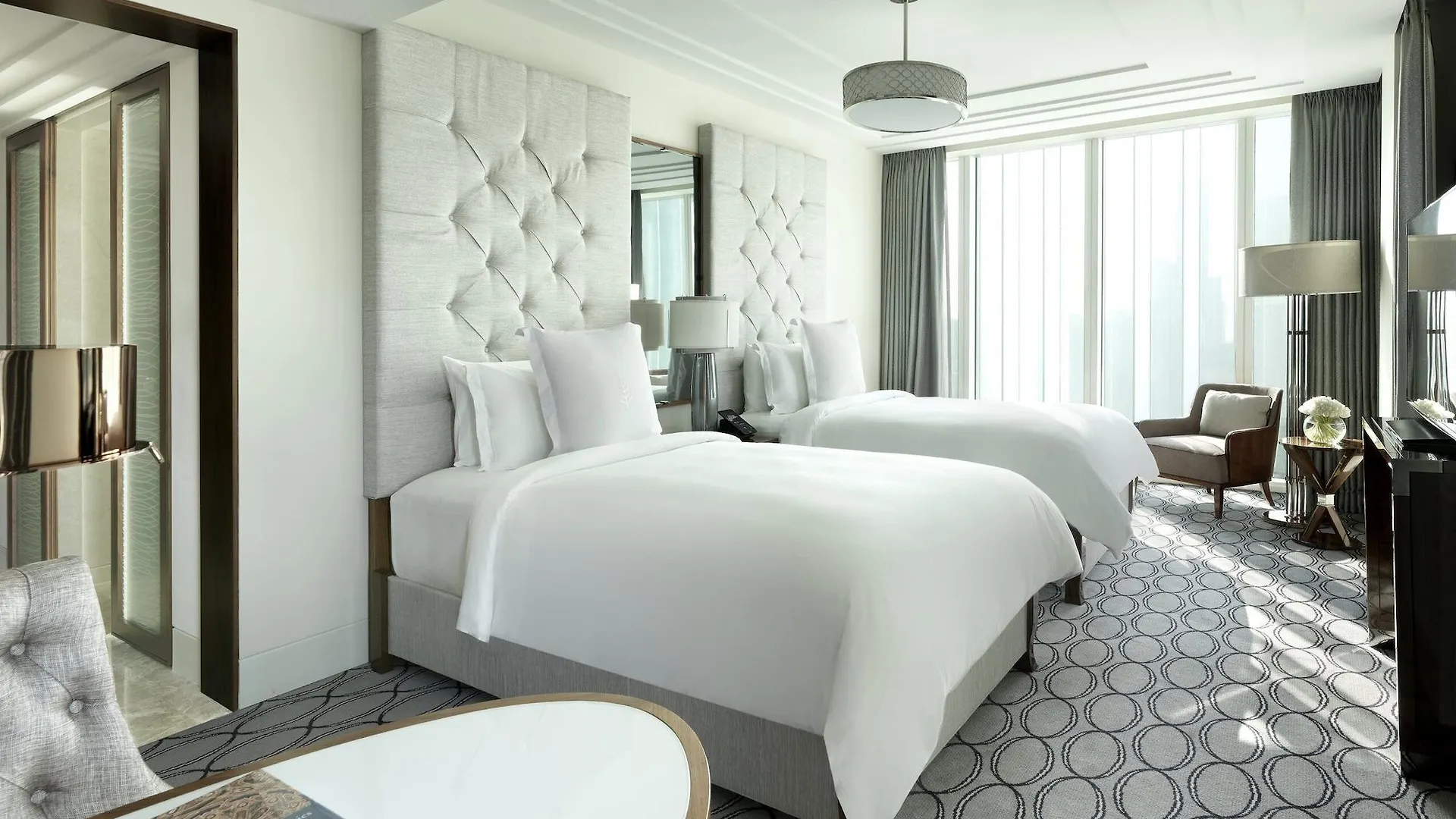 Four Seasons Hotel Abu Dhabi At Al Maryah Island 5*,