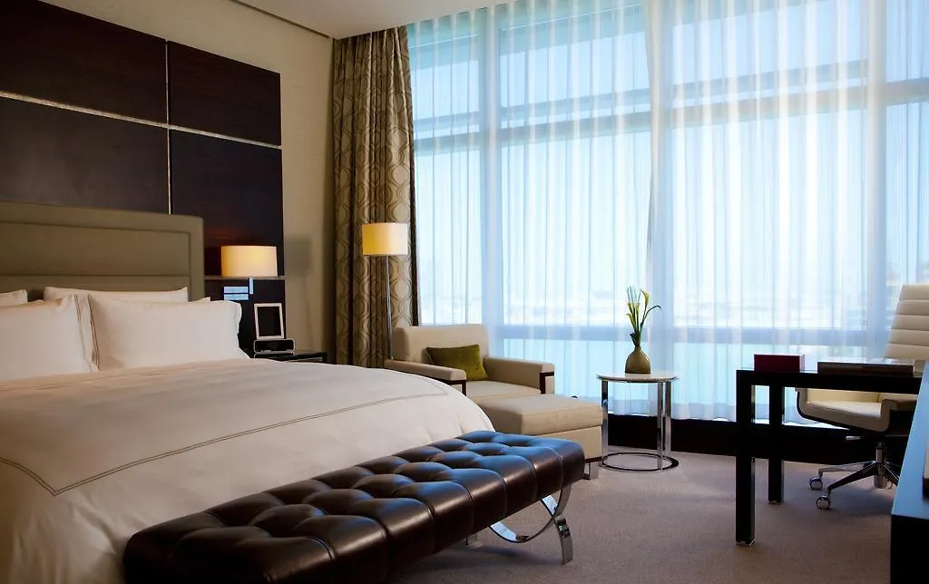 Four Seasons Hotel Abu Dhabi At Al Maryah Island