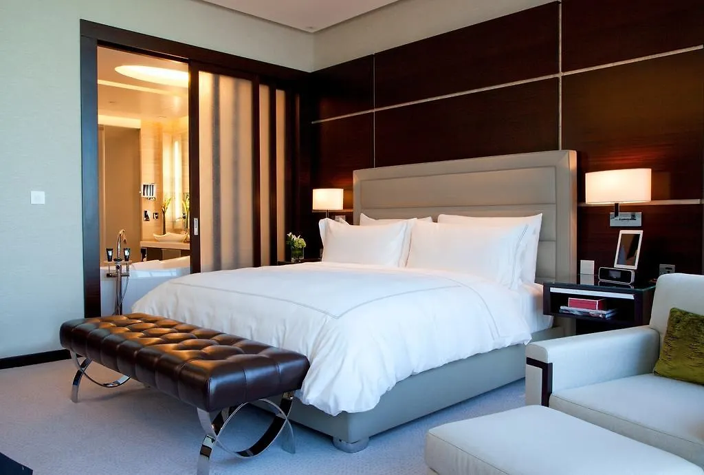 Four Seasons Hotel Abu Dhabi At Al Maryah Island
